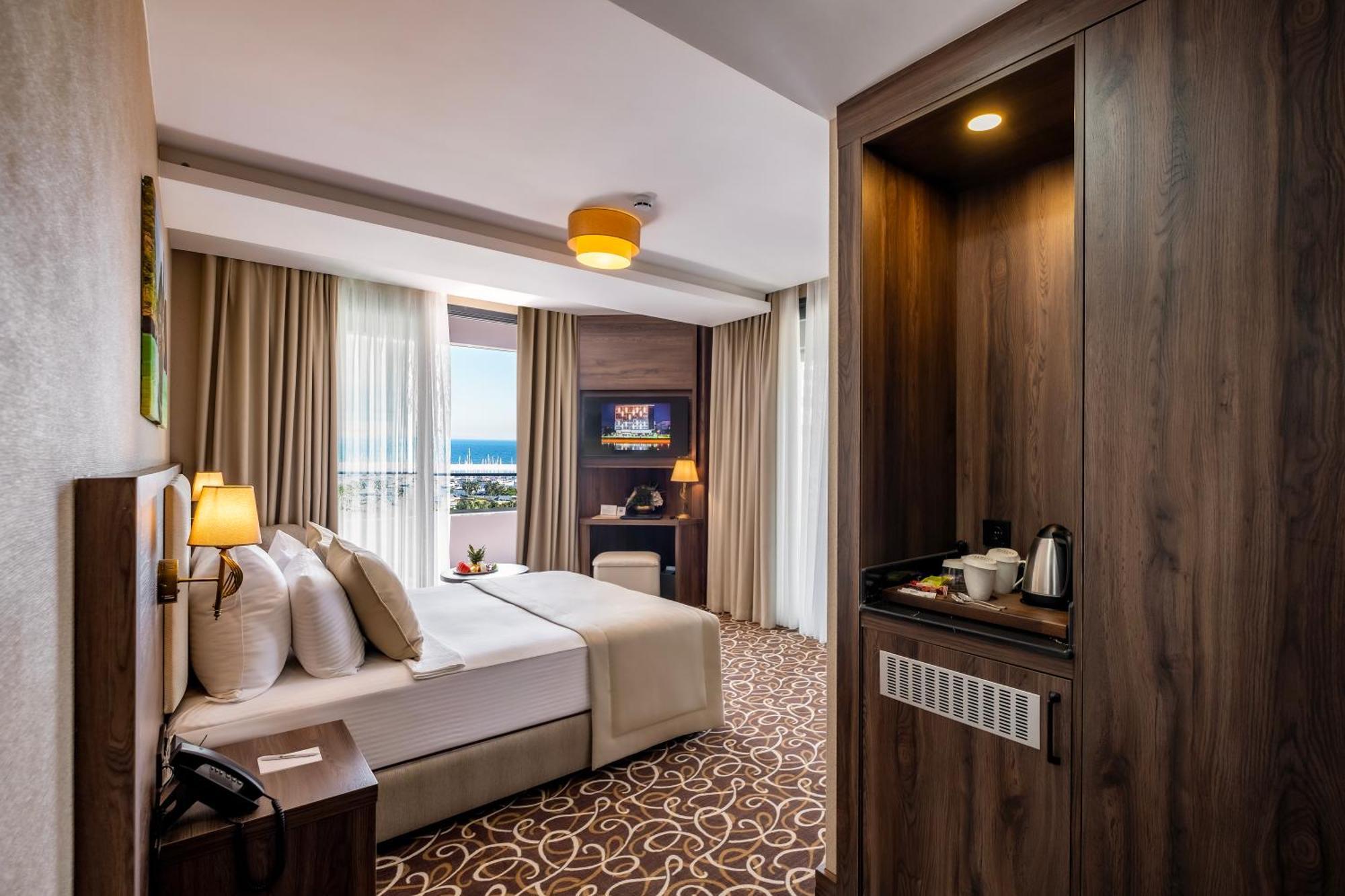 Park Dedeman Mersin Marina Çiftlik Eksteriør bilde