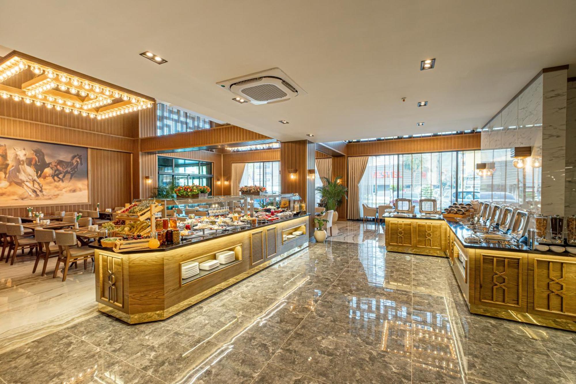 Park Dedeman Mersin Marina Hotell Çiftlik Eksteriør bilde